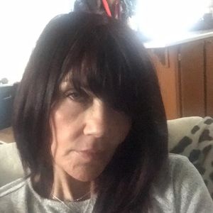 Meet your Posher, Debbieb